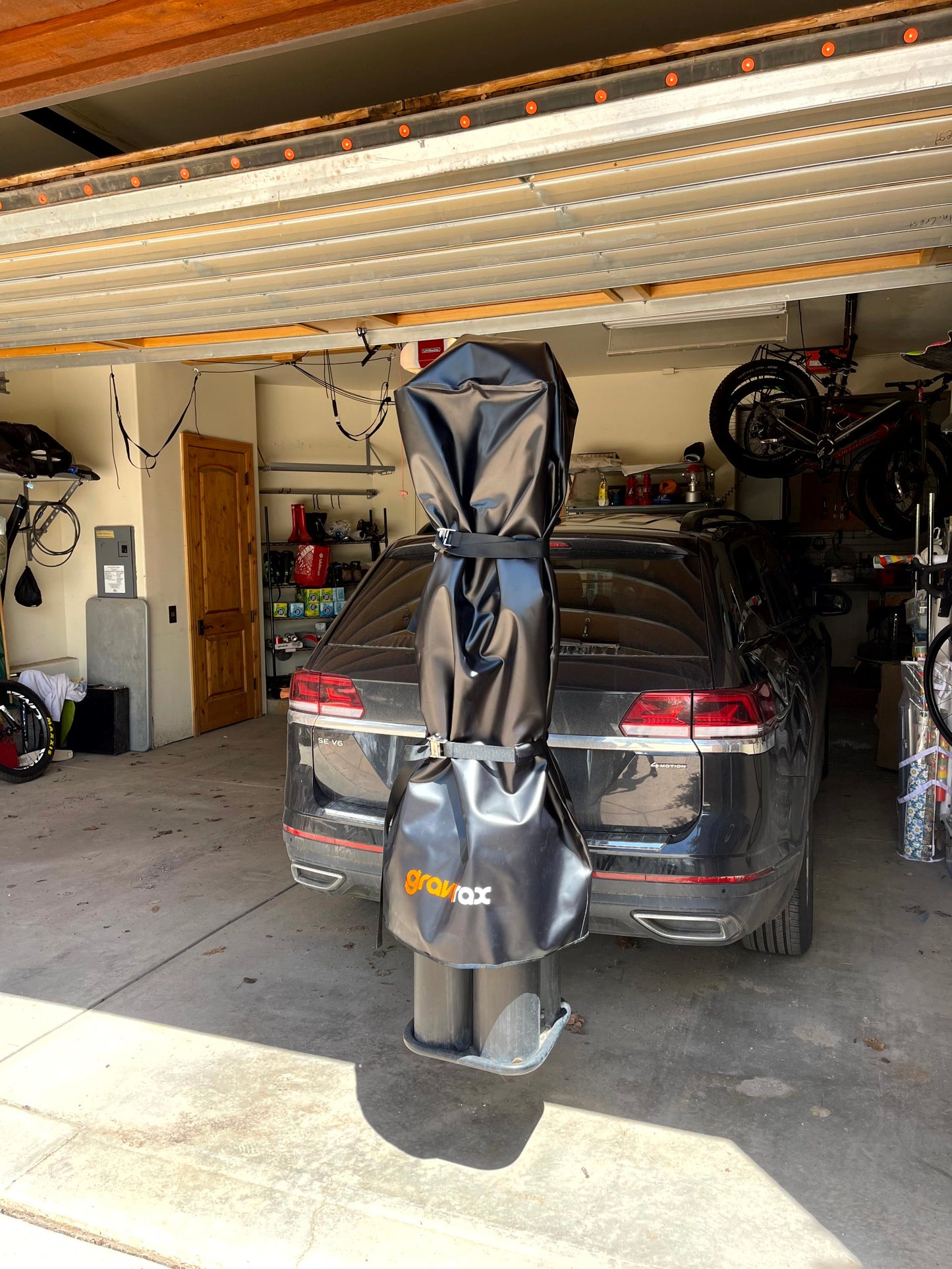 Gravirax Waterproof Adjustable Cover